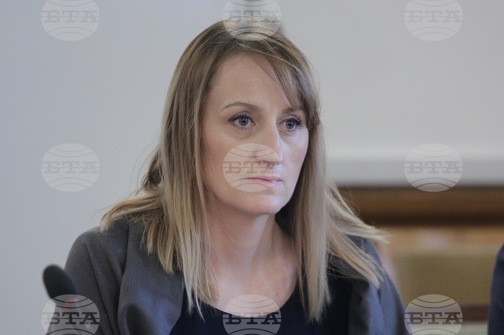 Парламент - Комисия по околната среда и водите