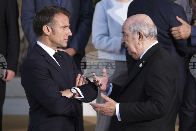 Разривът в отношенията между Франция и Алжир се задълбочава