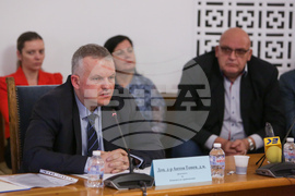 Парламент - Комисия по здравеопазване