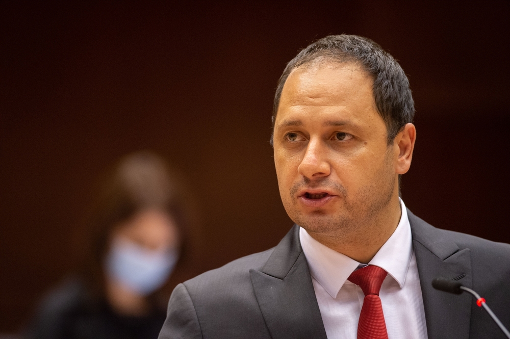 Петър Витанов: Обида и нелеп аргумент е да се натяква на левия избирател, че е технически неграмотен