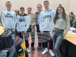 Снимка: Община Банско - Учители и ученици от ПГЕЕ-гр. Банско присъстваха на тържествено честване на Световния ден на философията във Философски факултет на Югозападен университет “Неофит Рилски”гр.Благоевград