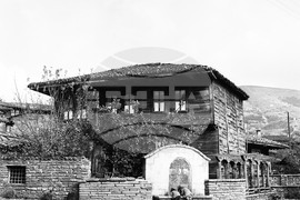 Есен в град Котел