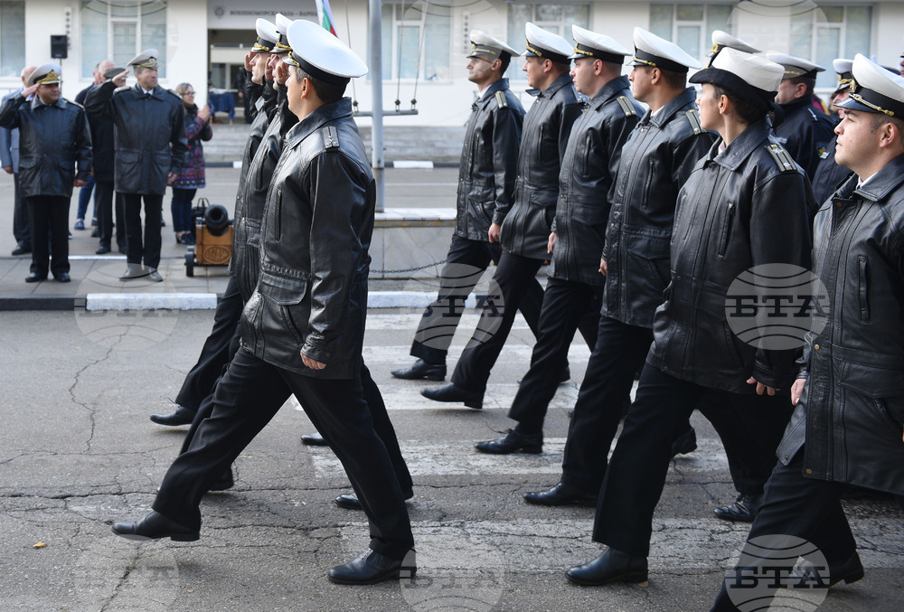  Военноморските сили обявиха 42 вакантни длъжности за матроси