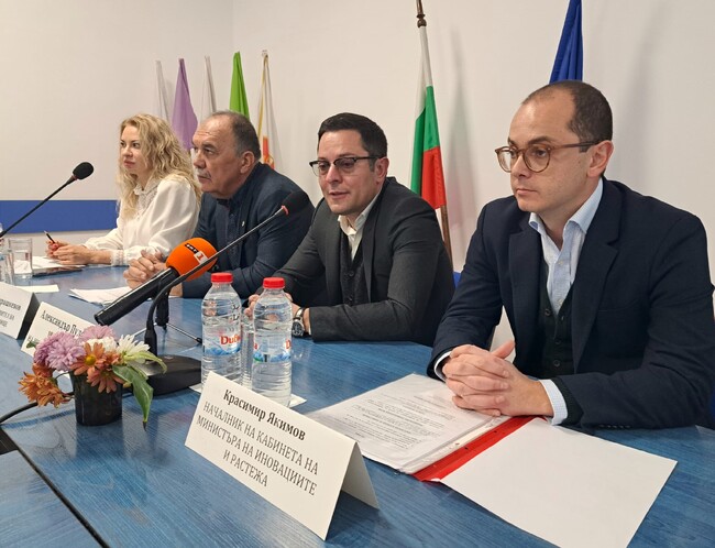 Министър Пулев: МИР осигурява 5 млрд. лв. за бизнеса по структурните фондове. Кандидатствайте!