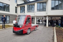  Габрово - дарение  - електромобил - Технически университет 