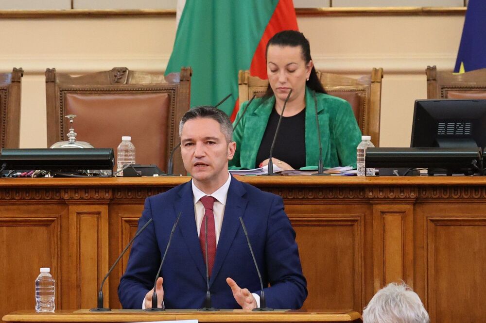 Кристиан Вигенин: Важно е за хората от Ямбол да знаят, че реализацията на проекта на нова болница е необратим