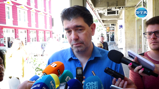 Време е да затворим една срамна страница в историята на партията, каза Иван Таков преди Националния съвет на БСП