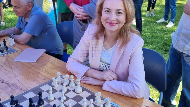 Антоанета Стефанова е в челото на класирането след първия ден от световното първенство по ускорен шахмат в Доха