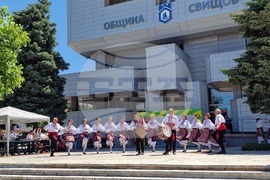 Свищов - фестивал „Харизмата на хорото“