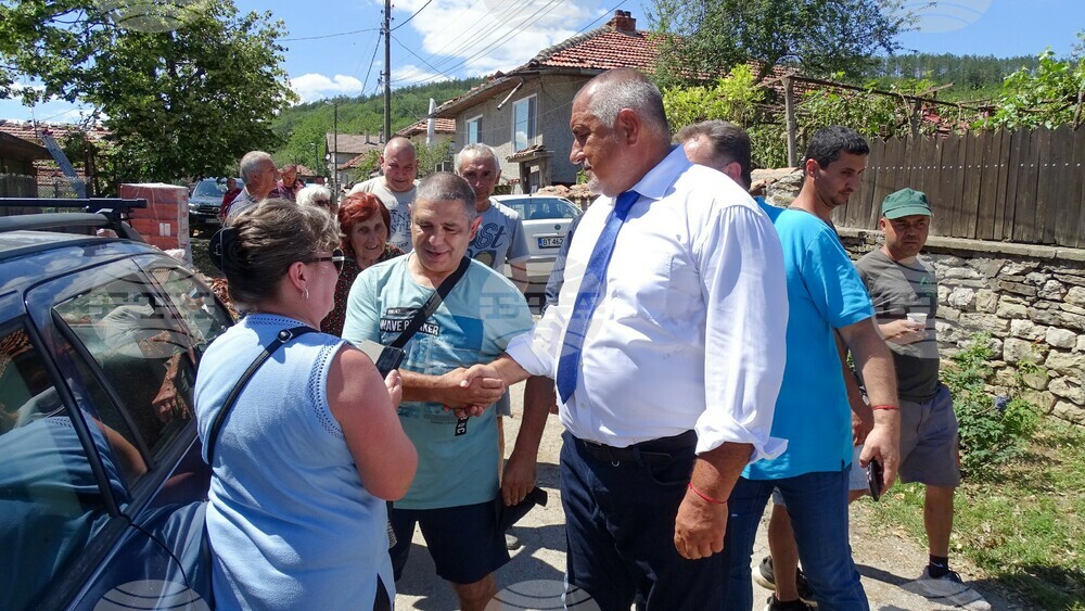 Ако тази седмица се направи правителство, поемам ангажимент да помогнем на хората бързо, каза Бойко Борисов във Велико Търново