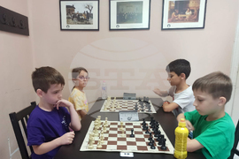 Шумен - турнир по ускорен шахмат за деца "Шахматно лято"