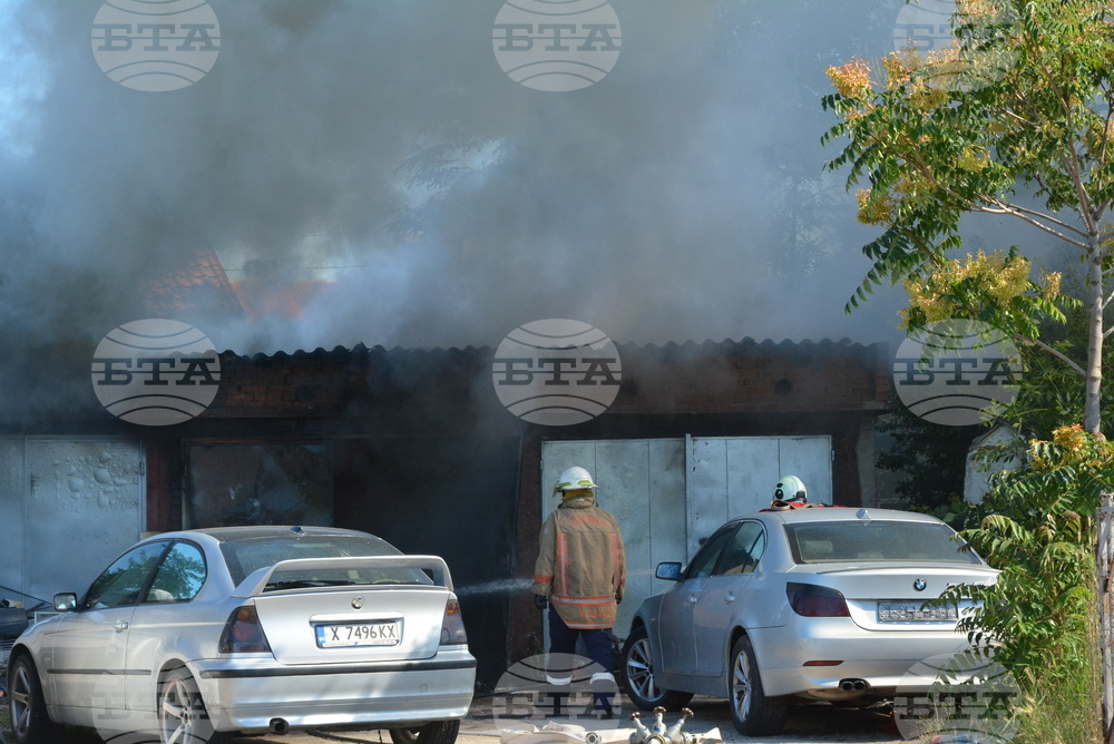 Хасково - автосервиз - пожар