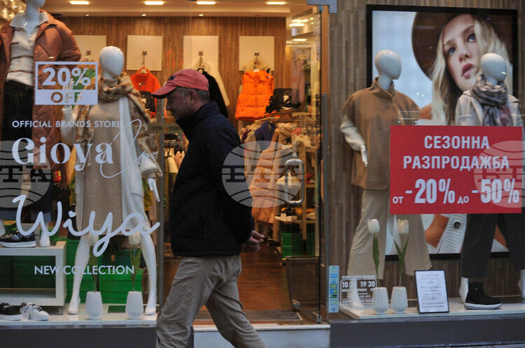 Bulgarian Retail Association Calls for Urgent Changes in Rules for Hiring Third-Country Workers