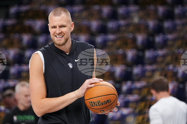 Латвиецът от Бостън Селтикс Кристапс Порзингис потвърди намерението си да играе за националния тим на родината си на Евробаскет 2025