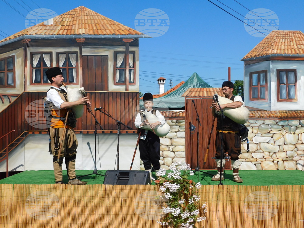 Село Мерданя - фестивал „Хайдушка песен“