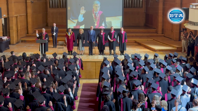 Юридическата професия е свързана с ценности и принципи, които изискват постоянство, заяви проф. Даниел Вълчев