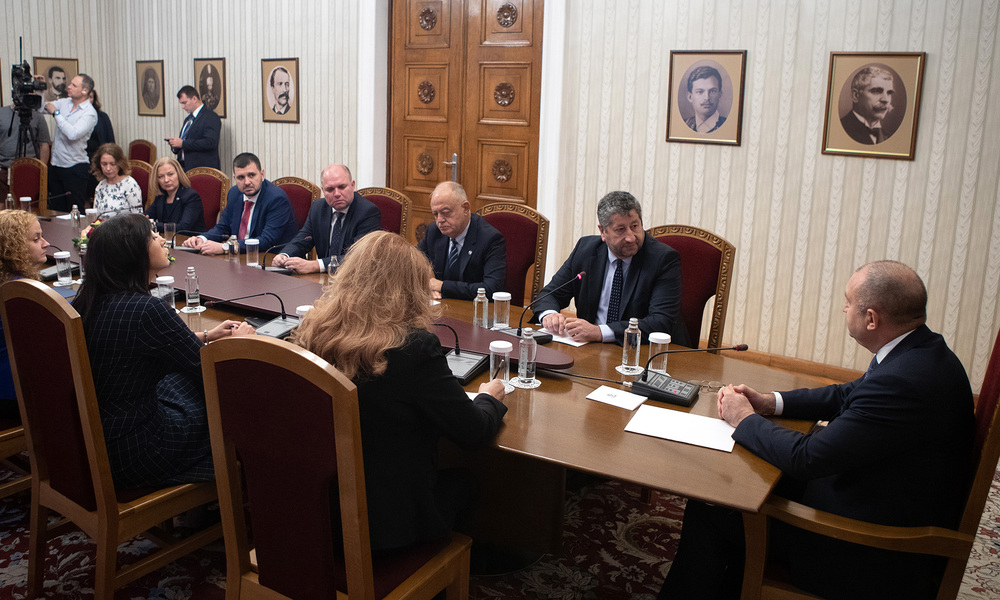 Президентът: Решаването на важните проблеми за българското общество в 48-ото Народно събрание е труден, но не невъзможен процес 