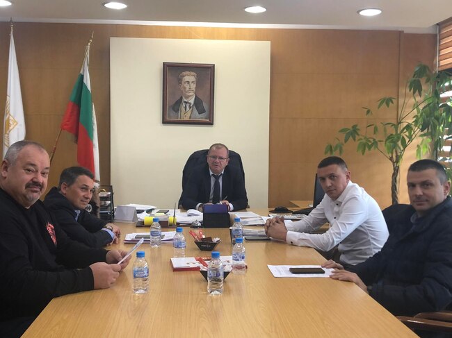 Председателят на Общински съвет Благоевград, Радослав Тасков, свиква редовно заседание на Общински съвет Благоевград на 25 ноември 2022г. /петък/ от 9:30 ч. в зала „22-ри Септември”