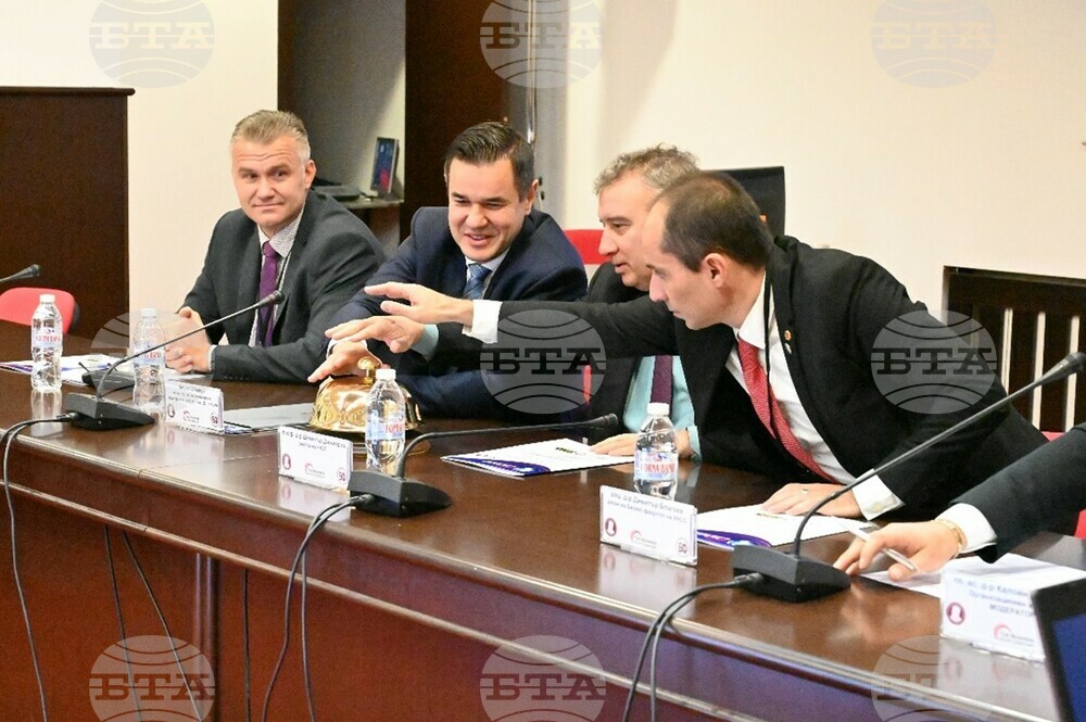 Научен форум в УНСС дискутира проблемите на устойчивото развитие след кризата