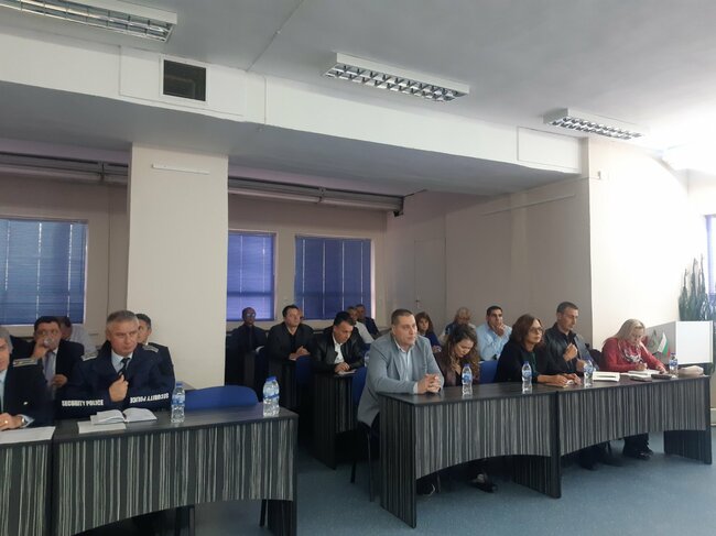 Окръжният прокурор на гр. Пловдив Ваня Христева се срещна с кметовете на общини в областта за набелязване на мерки за противодействие на престъпността