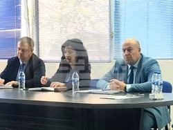 Окръжният прокурор на гр. Пловдив Ваня Христева се срещна с кметовете на общини в областта за набелязване на мерки за противодействие на престъпността