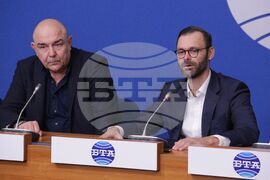 Национален пресклуб на БТА - пресконференция - Държавен сатиричен театър „Алеко Константинов“ - сертификати