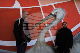 Бургас - къдроглави пеликани - стенопис