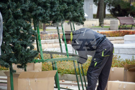 Благоевград - коледна украса - монтиране