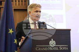 Генерална асамблея на Европейската лига за икономическо сътрудничество - Петко Николов