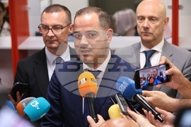 Калин Стоянов - нова лична карта