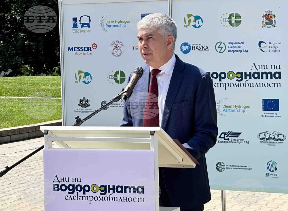 Водороден автобус - Владимир Малинов