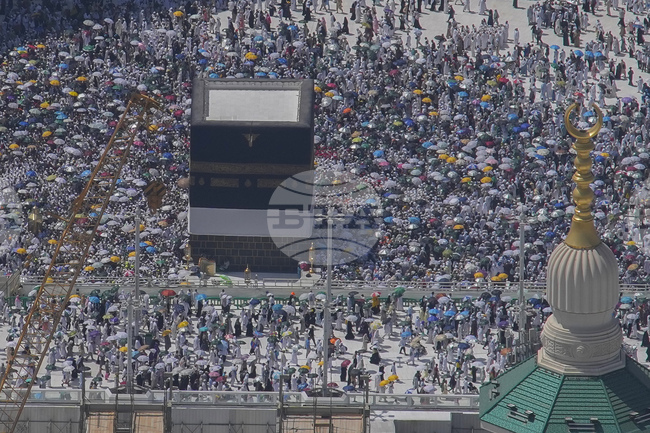 КАБАР: Киргизстан получи квота за шест хиляди поклонници за тазгодишния хадж