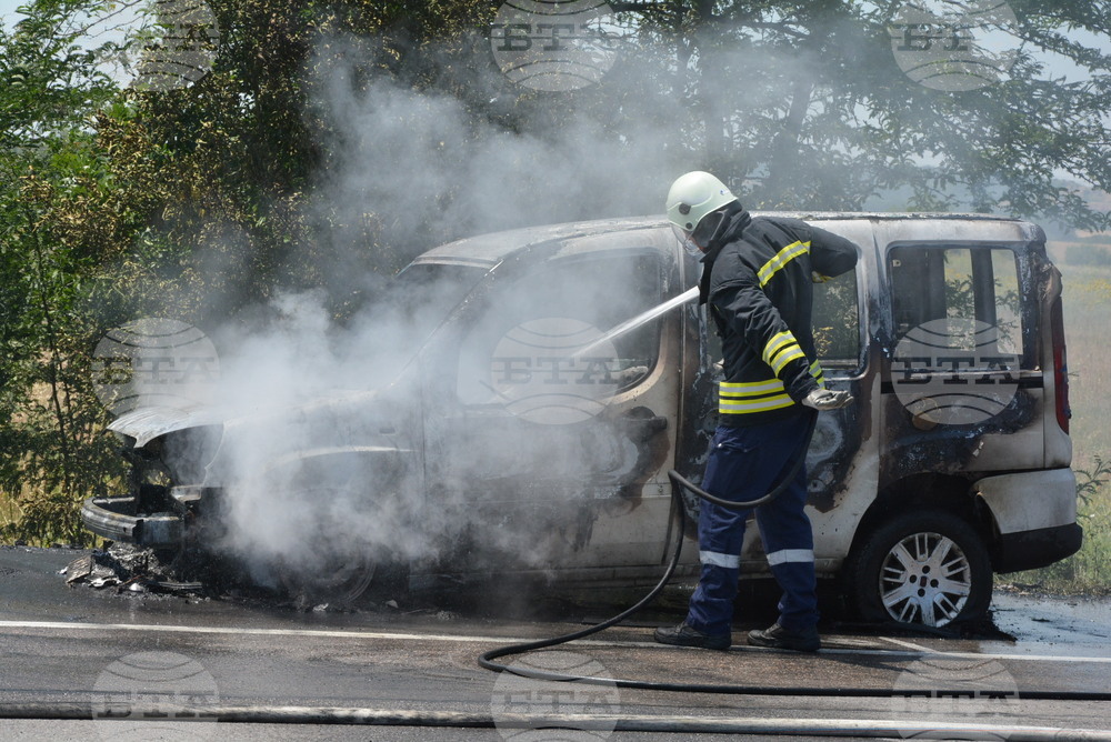 Хасково - пожар - автомобил