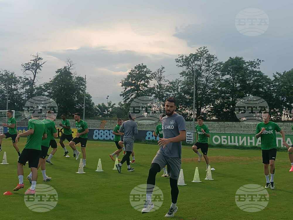 Хебър Пазарджик започна предсезонната си подготовка с треньора Веселин Великов
