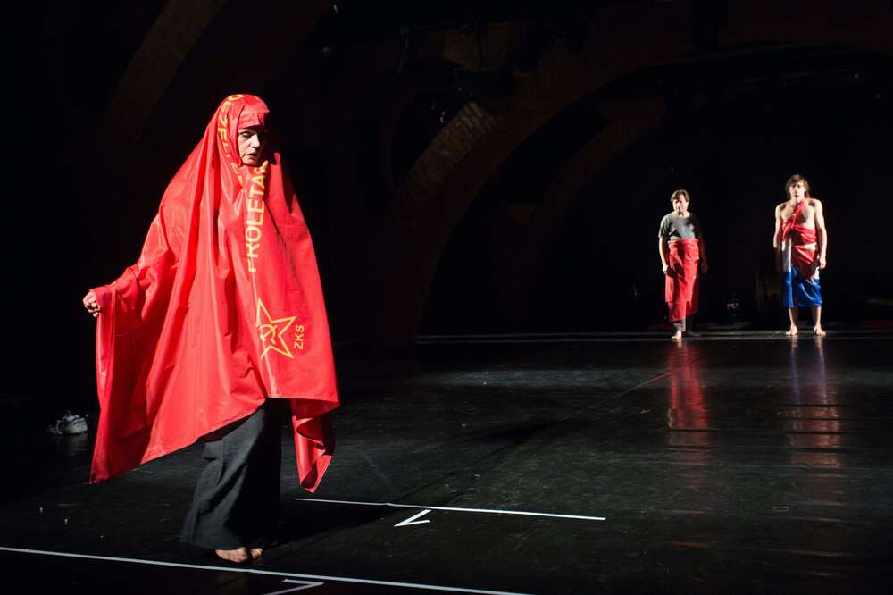  Мирослав Боршош: В „Топлоцентрала“ гледаме спектакъла "Проклет да е предателят на отечеството" на режисьора Оливер Фърлич