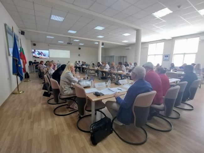 ИСС анализира въглищните региони и стратегическото планиране на зеления и дигиталния преход в България