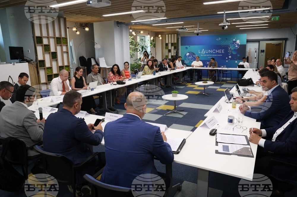 Кръгла маса „Еволюцията на българската мрежова инфраструктура: Mодернизация и дигитализация“