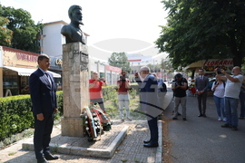Румъния - БТА - Деветнадесета Световна среща на българските медии - бюст-паметник на Христо Ботев