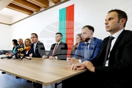 Възраждане - пресконференция