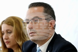 Възраждане - пресконференция - Цончо Ганев