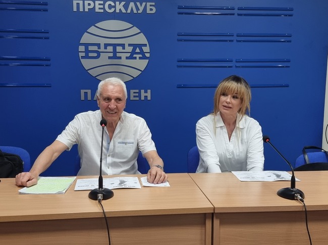 Пресконференция по повод 75-ти Парад на модата в Плевен