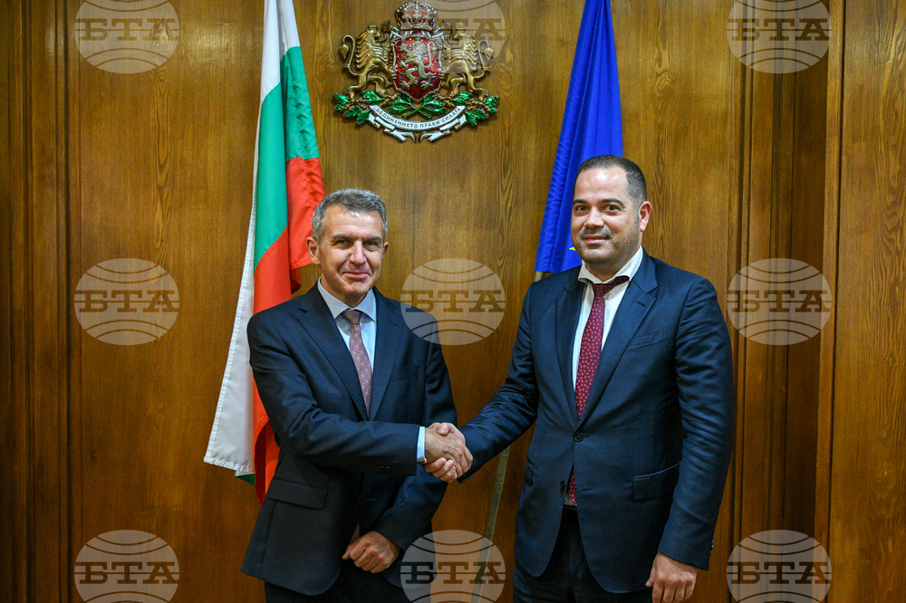 Interior Minister Stoyanov Confers with Spanish Ambassador Berrio