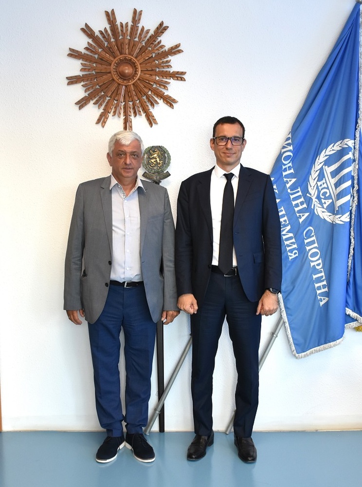 Кметът Васил Терзиев посети НСА