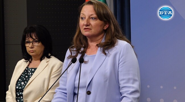 Срещата с ИТН премина в конструктивен дух, разговаряхме по конкретни политики, заяви Деница Сачева