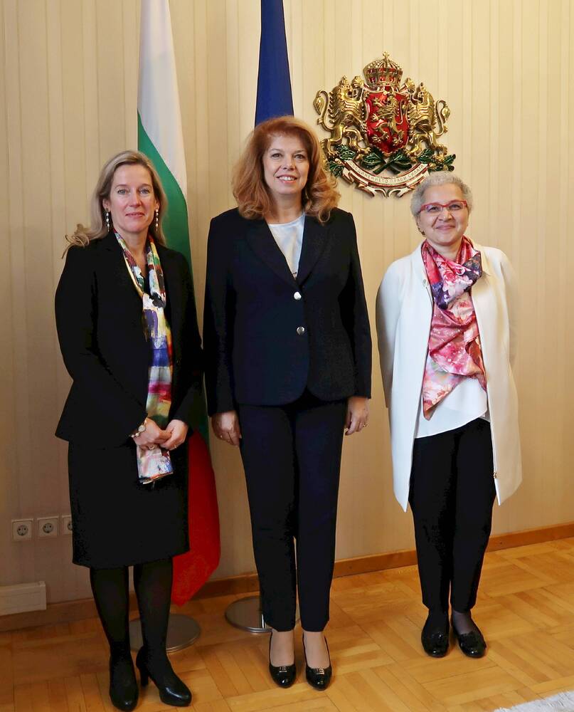 Вицепрезидентът разговаря с представителите на УНИЦЕФ и ВКБООН в България