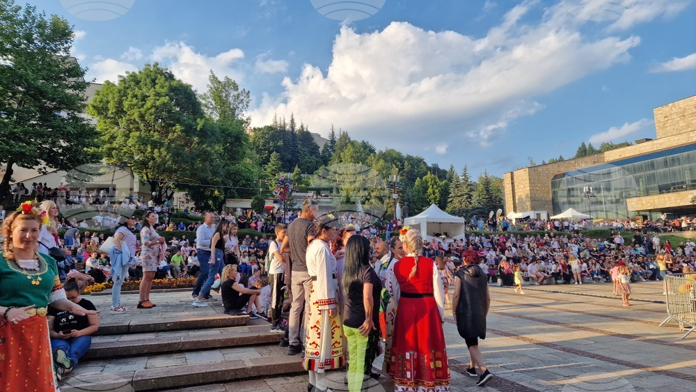 Смолян - 64 години обединен град