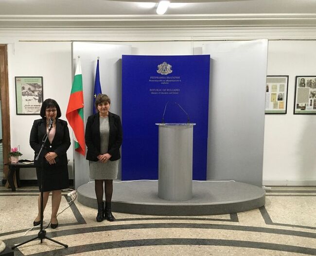За историята на детските градини у нас разказва фотоизложба в Министерството на образованието и науката