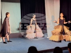 Снимка: Драматичен театър „Борис Луканов“ – Ловеч