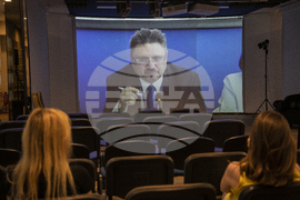 Национален пресклуб на БТА София и зала Максим - Деветнадесета Световна среща на българските медии