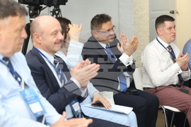 Украйна - Деветнадесета Световна среща на българските медии - Първи панел „Българите по света в медиите“